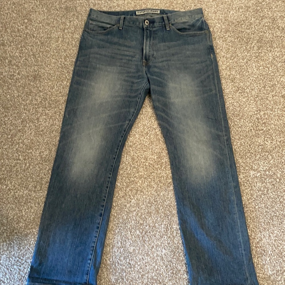 I’m selling my Express jeans for men